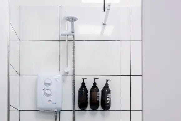 Facility showers